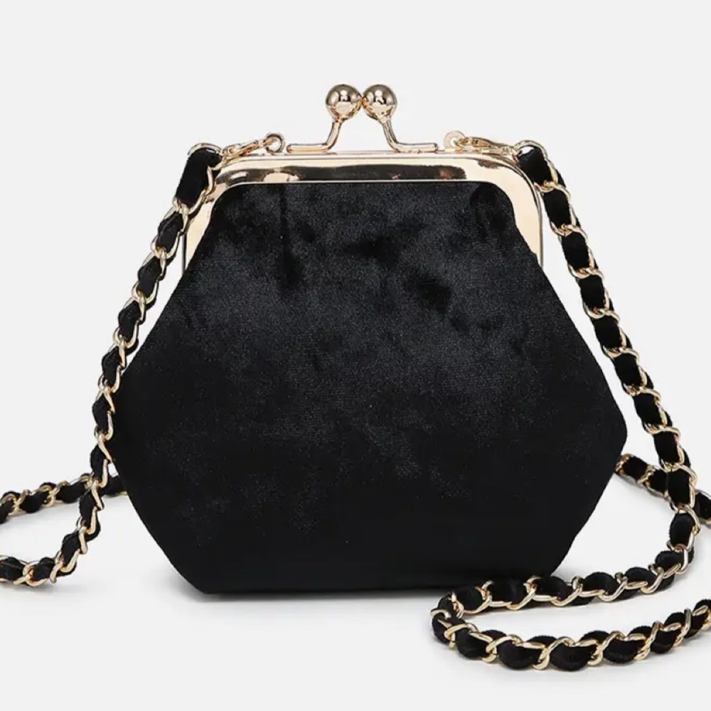 NEW JEN & CO. “Cleo” Black Velvet Coin Pouch Crossbody NWT